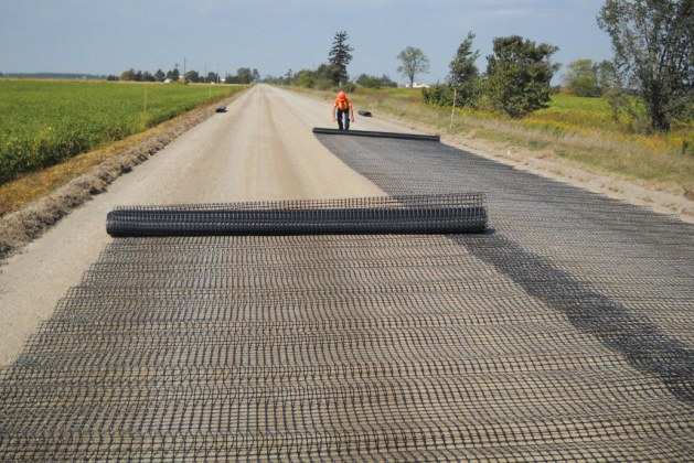 How to Lay Geosynthetic Fabric in Highway Construction? [PDF]