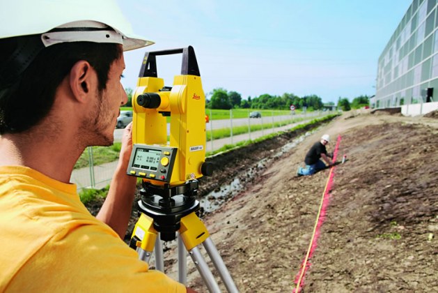 Important Parts and Working of Digital Theodolite